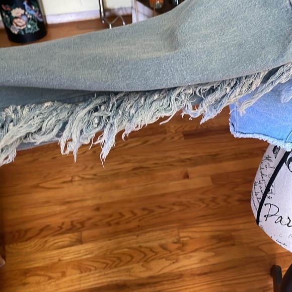 Taxi Cropped Jean Jacket With Fringe and Distressing - Picture 8 of 11